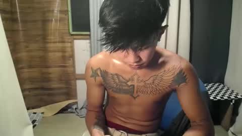 hugecockchristian online show from November 14, 2025, 11:42 am