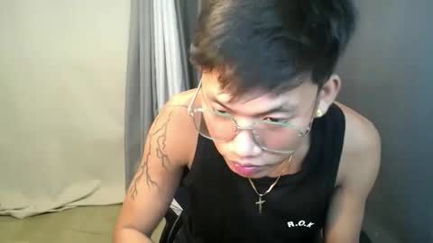 Snapshot of hugecockjames09 chatting on September 26, 2025, 11:03 am hugecockjames09 online show from September 26, 2025, 11:03 am