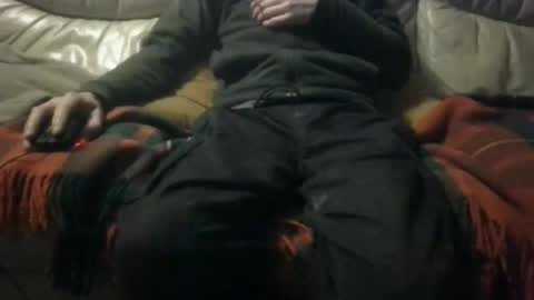 hugenob4u online show from April 4, 2026, 7:00 pm