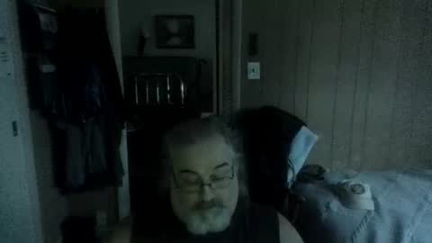 lonely huggy bear online show from July 20, 2026, 11:56 am