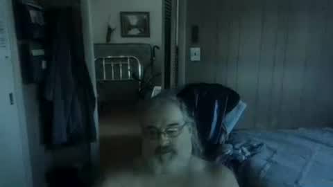 lonely huggy bear online show from July 23, 2026, 11:52 am