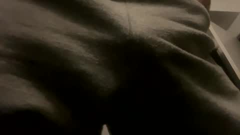 Snapshot of hughfat chatting on December 22, 2024, 12:50 am hughfat online show from December 22, 2024, 12:50 am