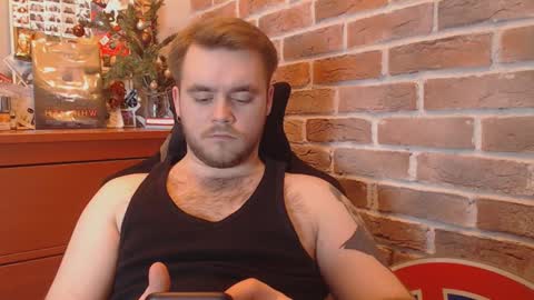 Hugo online show from January 13, 2025, 6:38 pm