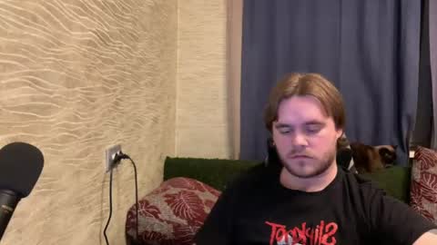 Snapshot of hugo__brad chatting on April 23, 2026, 9:06 pm Hugo online show from April 23, 2026, 9:06 pm