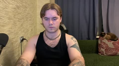 Snapshot of hugo__brad chatting on April 29, 2026, 7:20 pm Hugo online show from April 29, 2026, 7:20 pm