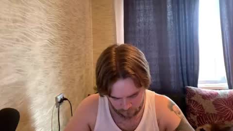 Snapshot of hugo__brad chatting on June 17, 2026, 11:34 am Hugo online show from June 17, 2026, 11:34 am