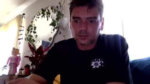 hugo online show from March 2, 2026, 4:25 pm