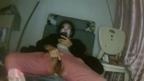 hujiajia520321431 online show from January 14, 2026, 8:47 pm