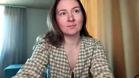 Snapshot of humpygrey chatting on June 3, 2026, 5:54 am HumpyGrey online show from June 3, 2026, 5:54 am