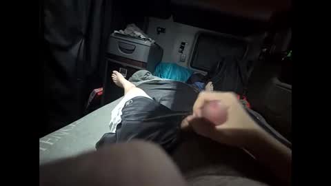 Snapshot of hung20032003 chatting on December 16, 2025, 3:33 am hung20032003 online show from December 16, 2025, 3:33 am