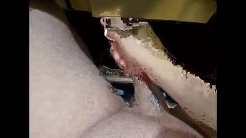 hung_mac0 online show from May 6, 2026, 2:22 pm