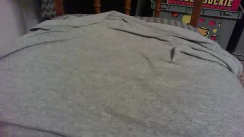 Snapshot of hungandhilarious chatting on January 9, 2026, 4:15 am hungandhilarious online show from January 9, 2026, 4:15 am