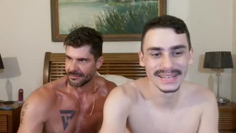 Snapshot of hungcaique chatting on June 10, 2026, 9:14 pm hungcaique online show from June 10, 2026, 9:14 pm