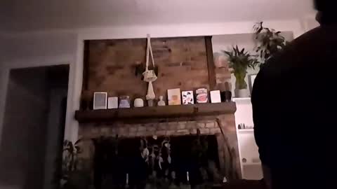 hungitalian40 online show from November 20, 2025, 11:32 am