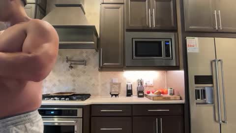 hungkingg22 online show from May 9, 2026, 1:38 pm