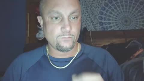 Snapshot of hunglikeray2286 chatting on February 1, 2026, 1:37 am hunglikeray2286 online show from February 1, 2026, 1:37 am