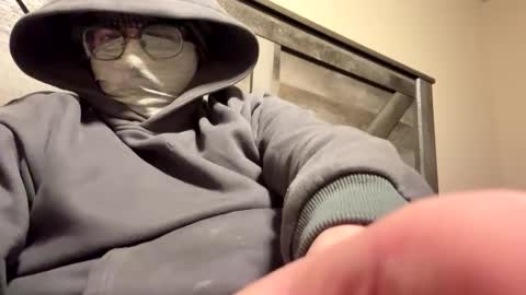 hungmonstercock2518 online show from March 9, 2026, 7:23 am