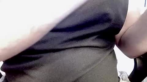 hungnuncutboy online show from December 13, 2025, 10:26 pm