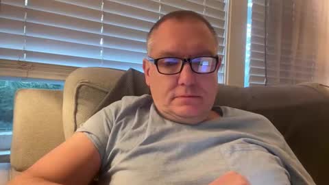 AARON online show from November 6, 2025, 1:12 pm