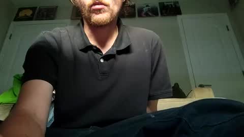 Snapshot of hungstud9792 chatting on September 19, 2025, 12:06 pm Blondestud9792 online show from September 19, 2025, 12:06 pm