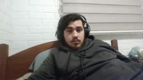 Snapshot of hungweeb chatting on June 18, 2026, 3:29 am Rod online show from June 18, 2026, 3:29 am