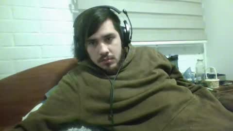 Snapshot of hungweeb chatting on June 24, 2026, 2:32 am Rod online show from June 24, 2026, 2:32 am