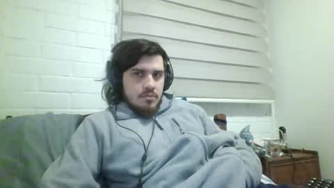 Snapshot of hungweeb chatting on August 3, 2026, 2:32 am Rod online show from August 3, 2026, 2:32 am