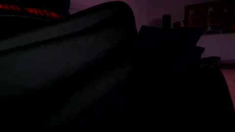 hunk1987_ online show from June 2, 2026, 12:34 am