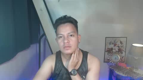 hunk_danny online show from March 3, 2025, 6:26 am