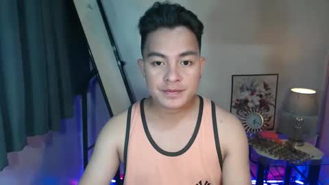 hunk_danny online show from March 4, 2025, 10:35 am