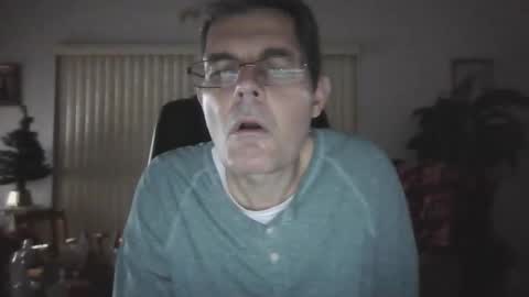 Snapshot of hunkmasclefad458 chatting on December 15, 2025, 4:28 am hunkmasclefad458 online show from December 15, 2025, 4:28 am