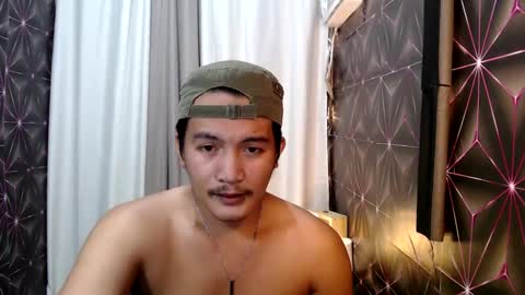 hunkylloyd online show from February 13, 2025, 1:59 pm