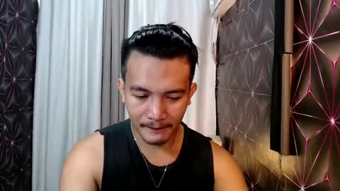 hunkylloyd online show from February 21, 2025, 2:50 am