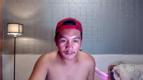 hunkylloyd online show from February 28, 2026, 1:01 pm