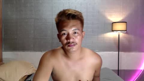 Snapshot of hunkylloyd chatting on June 1, 2026, 3:30 am hunkylloyd online show from June 1, 2026, 3:30 am