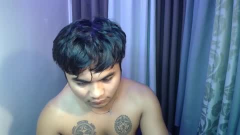 Snapshot of hunkyzeus chatting on May 20, 2026, 8:53 am hunkyzeus online show from May 20, 2026, 8:53 am