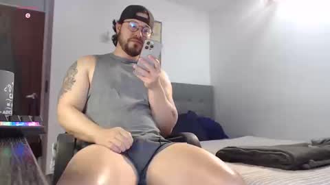 Snapshot of hunter_of_mn chatting on September 11, 2025, 1:22 pm online show from September 11, 2025, 1:22 pm