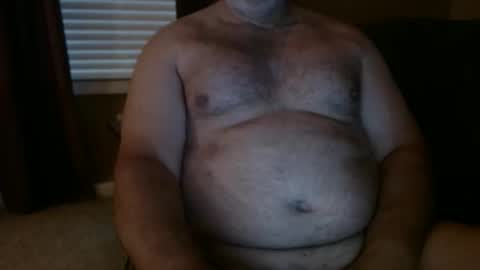 Snapshot of huntermark1 chatting on May 5, 2026, 11:18 am huntermark1 online show from May 5, 2026, 11:18 am