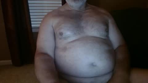 Snapshot of huntermark1 chatting on May 5, 2026, 11:24 pm huntermark1 online show from May 5, 2026, 11:24 pm
