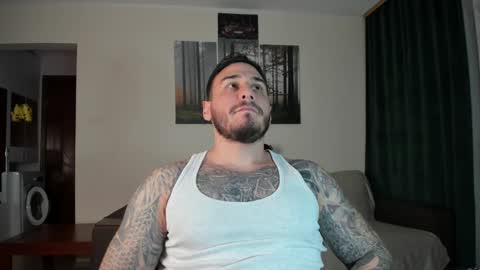 huntyourheart94 online show from December 29, 2024, 6:05 pm