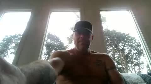 hunybager online show from February 18, 2026, 2:24 pm