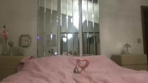 Goddess Hunyy online show from October 27, 2025, 12:15 am