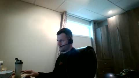 hurley7890 online show from November 11, 2025, 7:47 pm