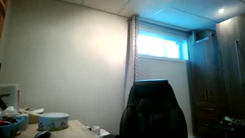 hurley7890 online show from February 10, 2026, 2:32 pm