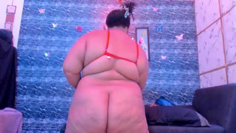 Snapshot of hurren_matt1 chatting on November 7, 2025, 11:32 am Hurren online show from November 7, 2025, 11:32 am