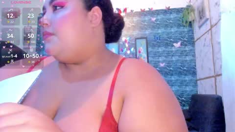 Snapshot of hurren_matt1 chatting on November 14, 2025, 11:31 am Hurren online show from November 14, 2025, 11:31 am