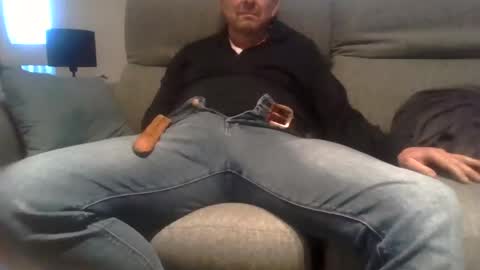 Snapshot of hurricane333644 chatting on January 27, 2025, 4:22 pm hurricane333644 online show from January 27, 2025, 4:22 pm