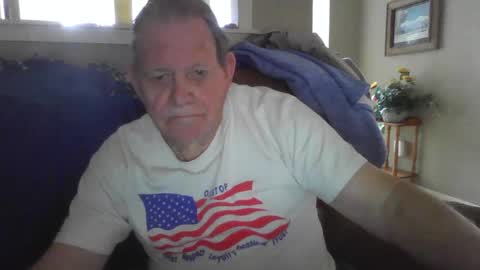 Snapshot of hvl13 chatting on January 7, 2025, 10:08 pm hvl13 online show from January 7, 2025, 10:08 pm