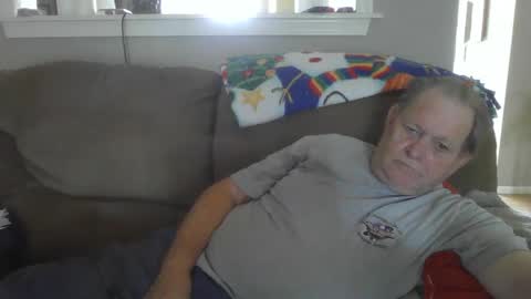 Snapshot of hvl13 chatting on September 19, 2025, 7:03 pm hvl13 online show from September 19, 2025, 7:03 pm