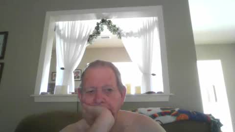 Snapshot of hvl13 chatting on September 26, 2025, 8:24 pm hvl13 online show from September 26, 2025, 8:24 pm